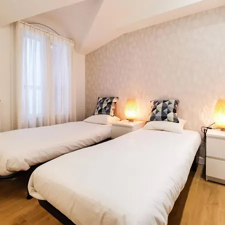 Bella By Aston 公寓